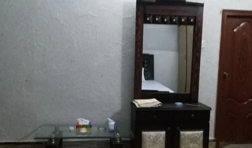 پانسیون Alidia Guest House