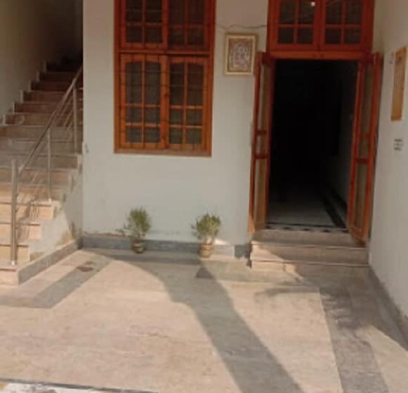 پانسیون Alidia Guest House