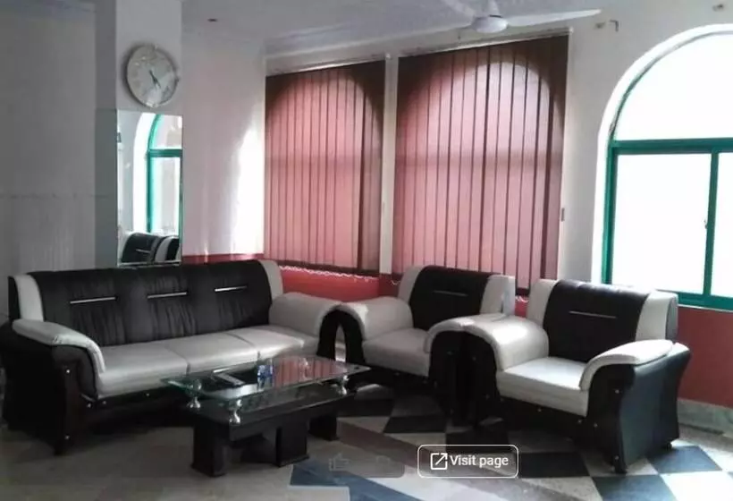 پانسیون Alidia Guest House