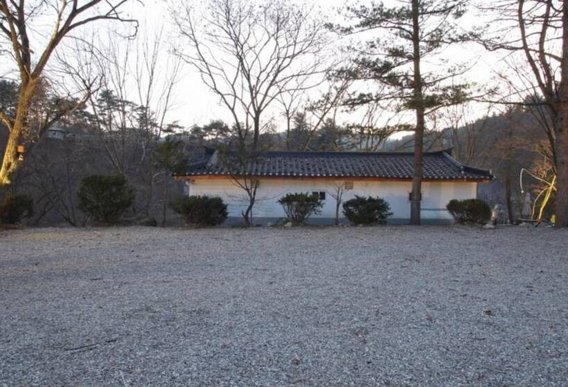 Pensjonat Gapyeong Yongsu Greenland Glamping