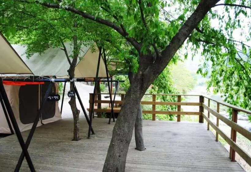 ペンション Gapyeong Yongsu Greenland Glamping