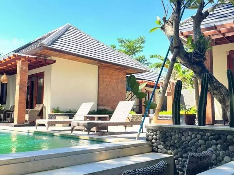 Majatalo Pandawa Villa Riverside By Wizzela