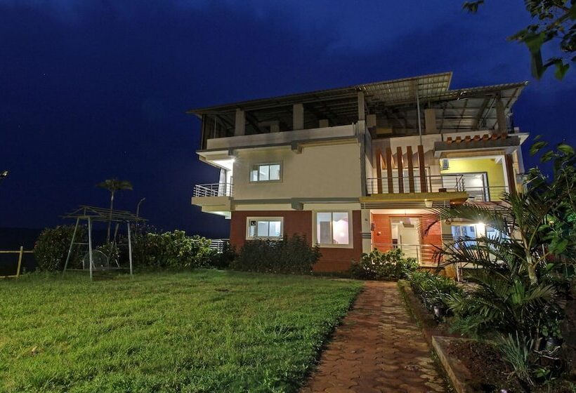 膳宿费 Treebo Trend Strawberry King Farm House