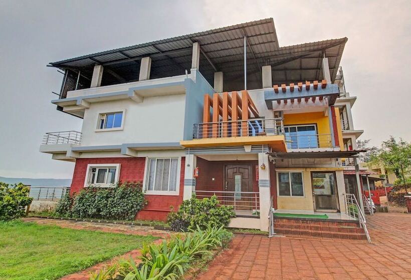 膳宿费 Treebo Trend Strawberry King Farm House