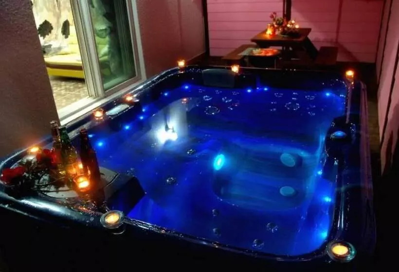 Pocheon Sanjeong Spa Pension