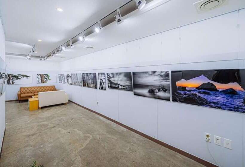 Pohang Cheonnyeonbawi Pension