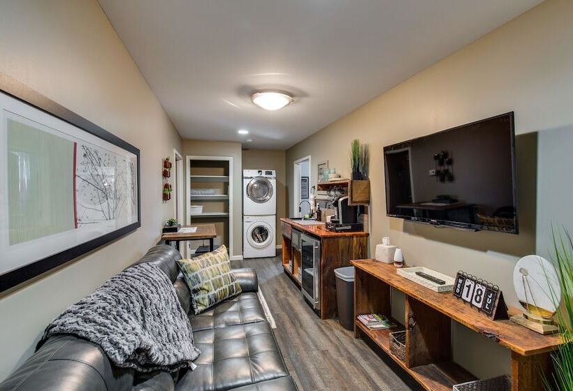 리조트 Rock Springs Retreat Center