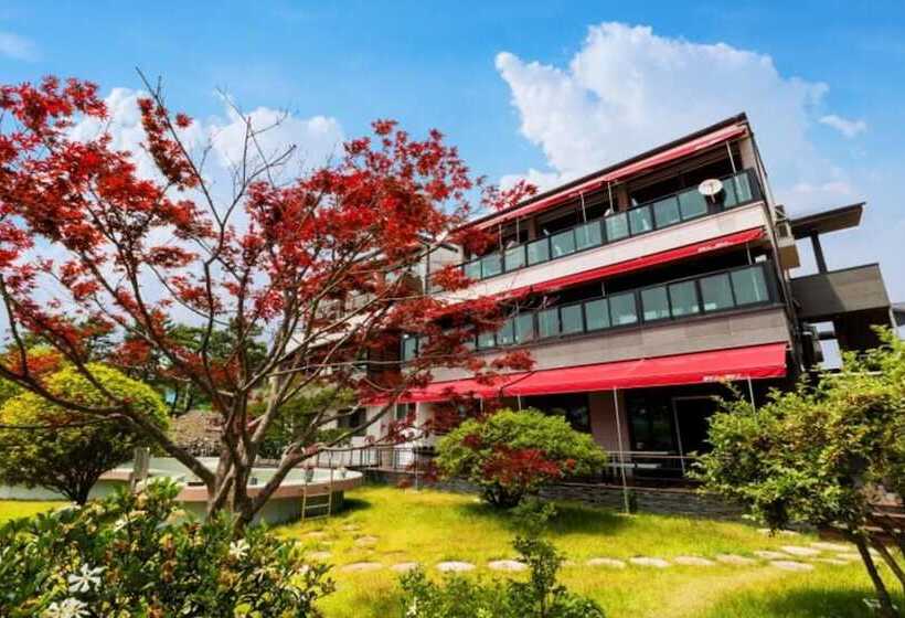 Sacheon Bichae Pension