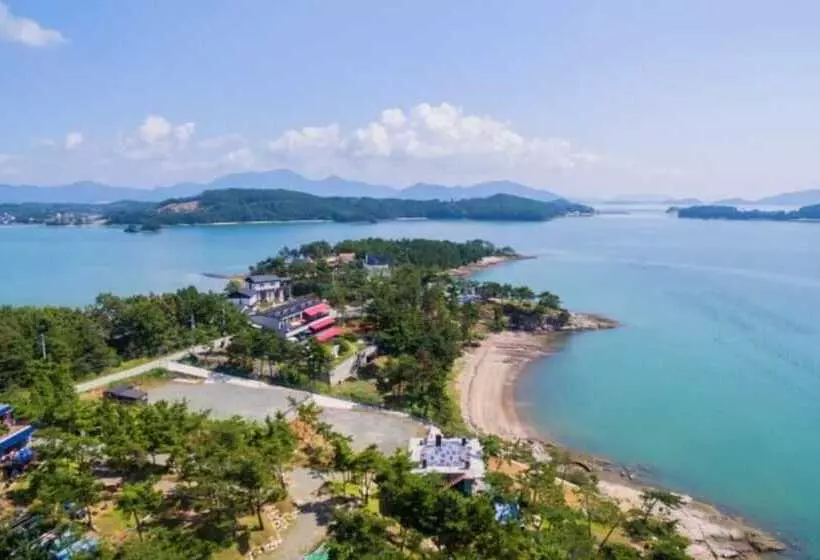 Sacheon Bichae Pension