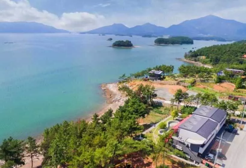 Sacheon Bichae Pension