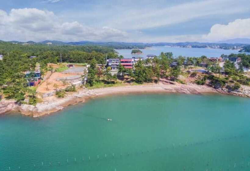 Sacheon Bichae Pension