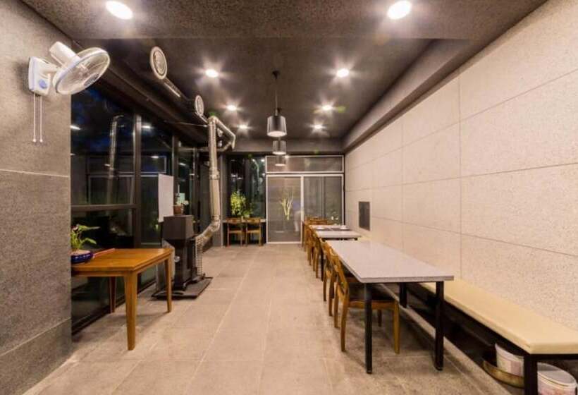 Sacheon Bichae Pension