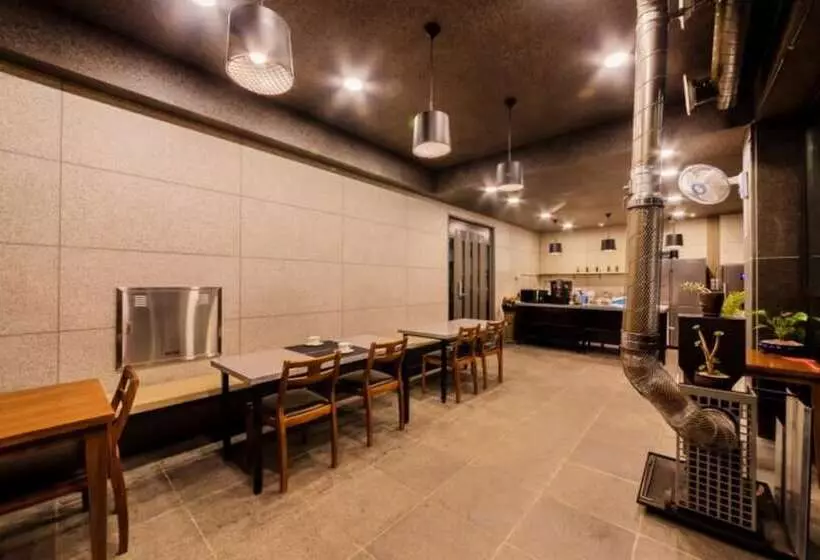 Sacheon Bichae Pension