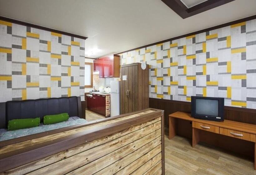 Samcheok Ganuri Pension