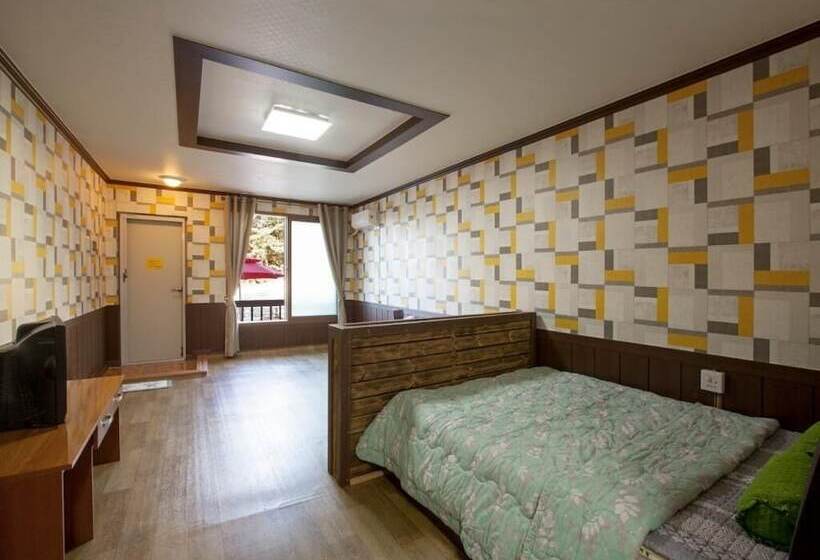 Samcheok Ganuri Pension