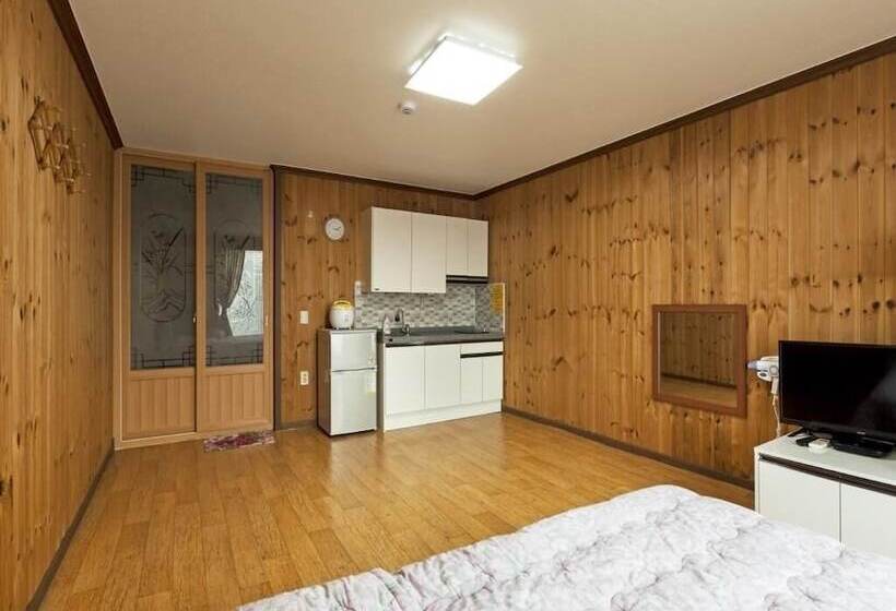 Samcheok Ganuri Pension