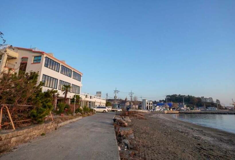 Tongyeong Wooribada Pension
