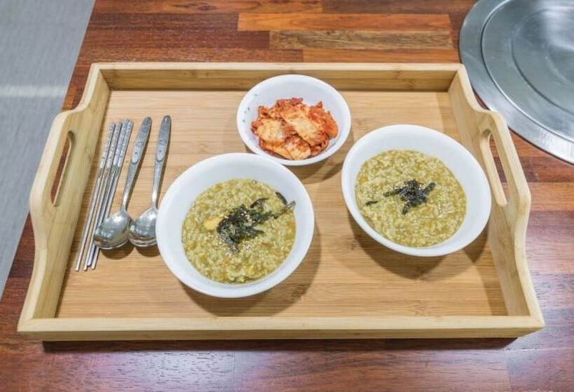 Uljin Blue Ara Pension