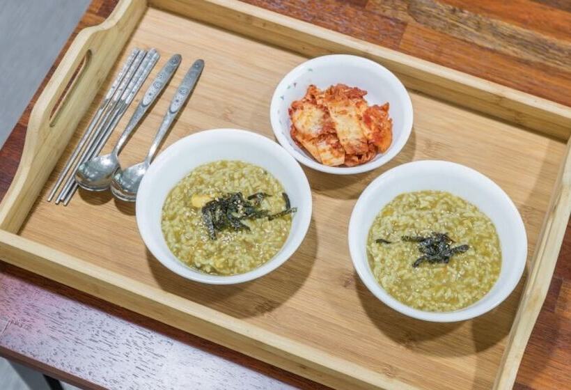 Uljin Blue Ara Pension