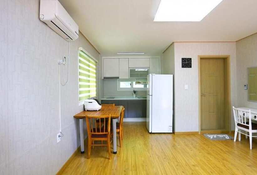 Yangpyeong Jannamuhyanggi Pension