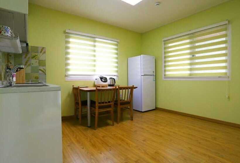 Yangpyeong Jannamuhyanggi Pension