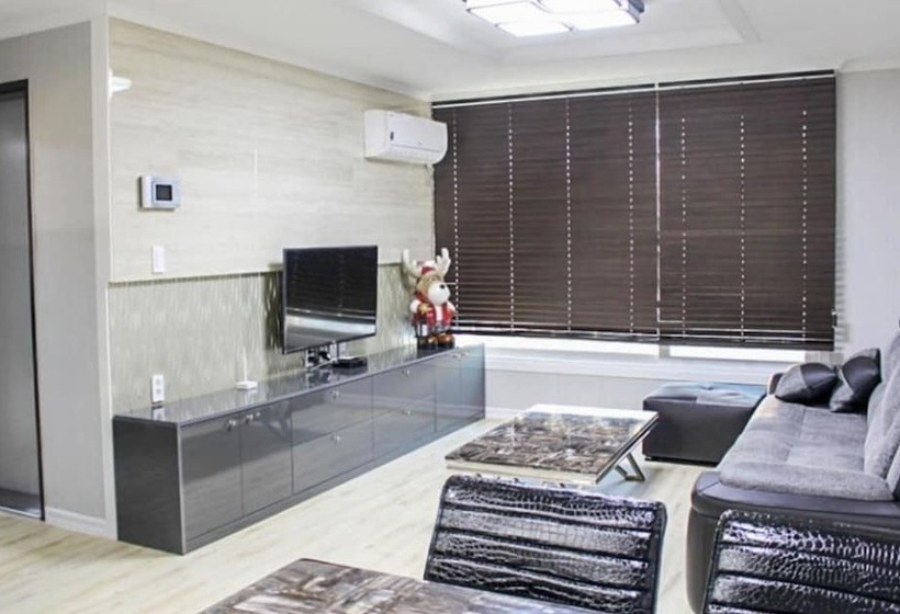 Andong Sketch Pension