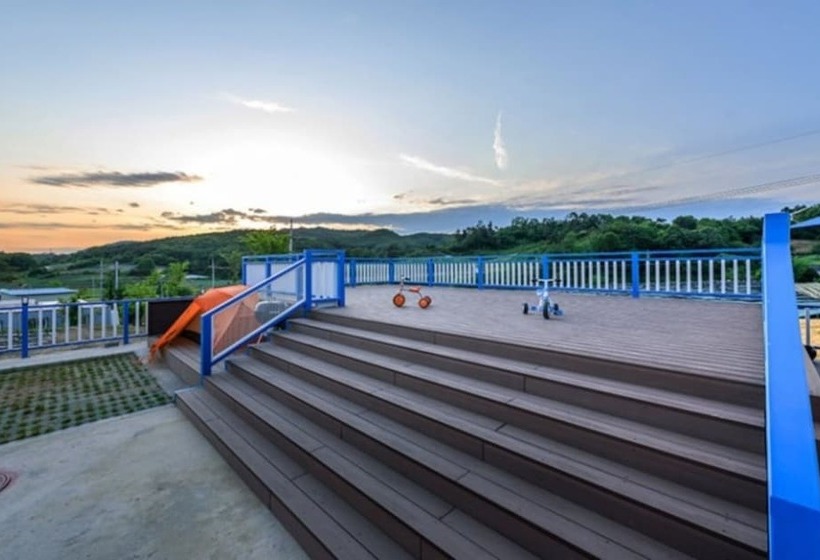 Cheongju Sole Luna Pension