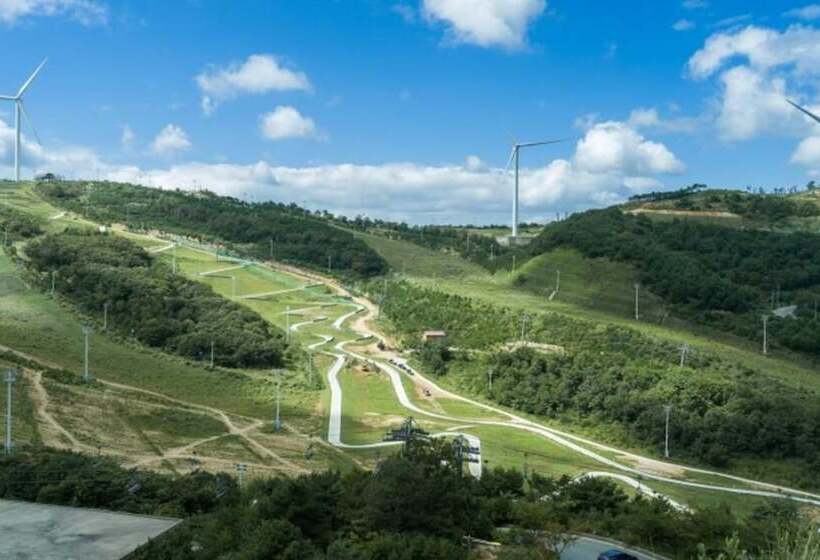 Yangsan Cheongnim Oak Valley Pension
