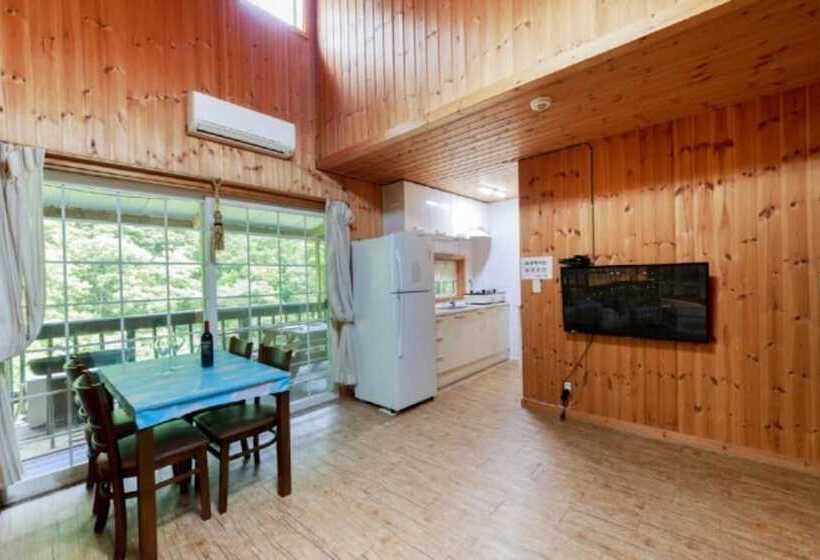 Yangsan Cheongnim Oak Valley Pension