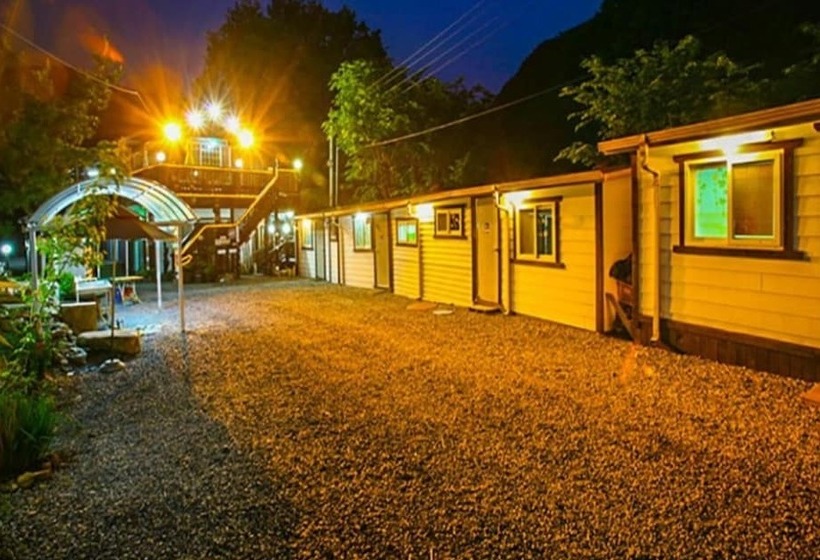 Danyang Cheonnyeonbawi Pension