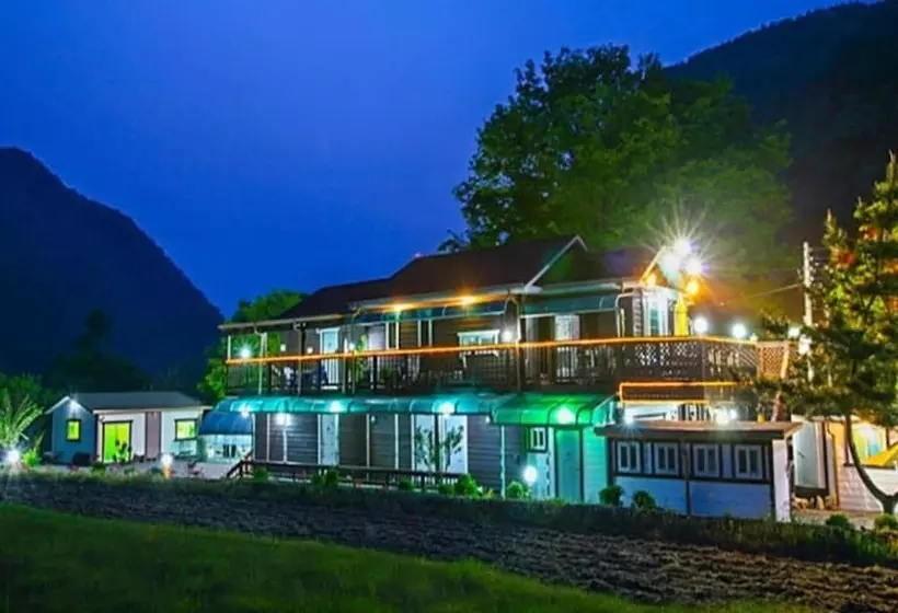 Danyang Cheonnyeonbawi Pension
