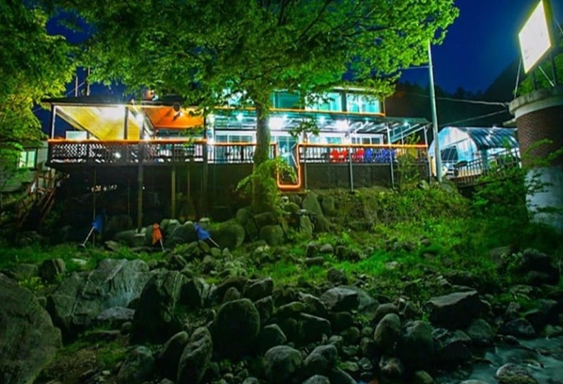 Danyang Cheonnyeonbawi Pension