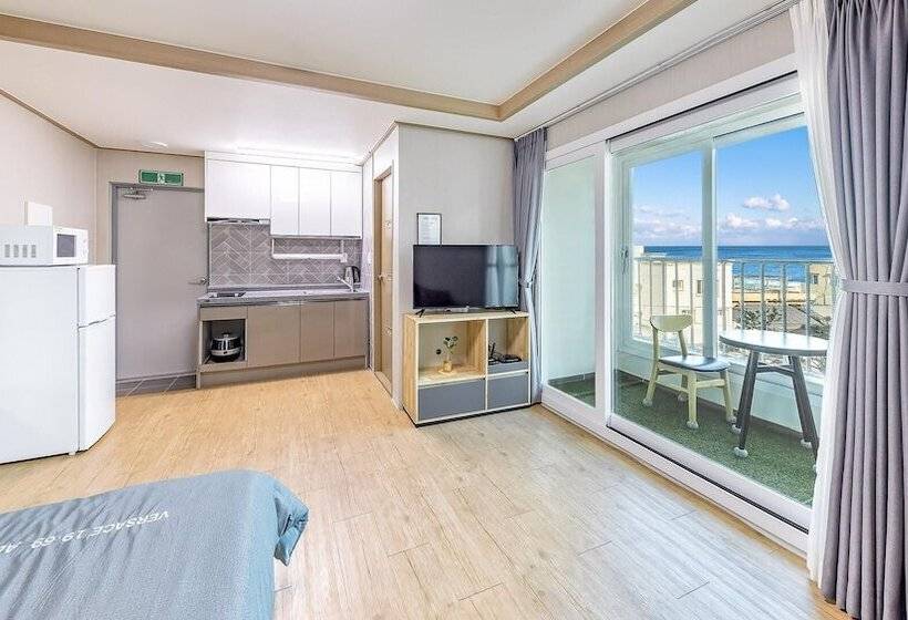 Gangneung Glad Pension