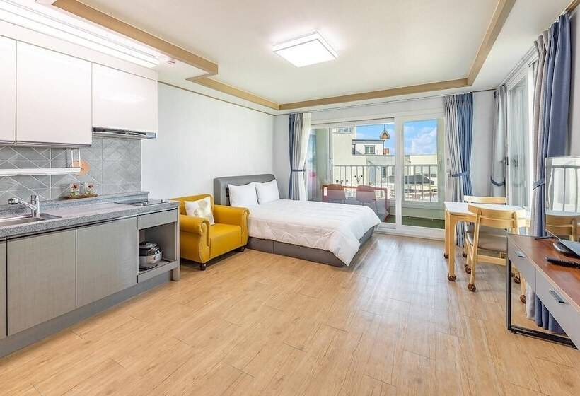 Gangneung Glad Pension