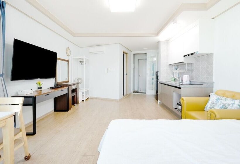 Gangneung Glad Pension