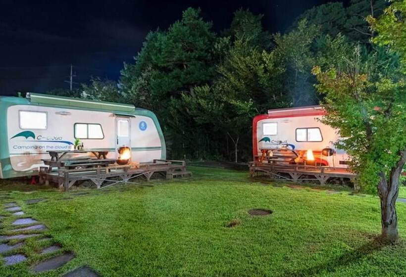 Gangneung Sea Cloud Caravan Pension