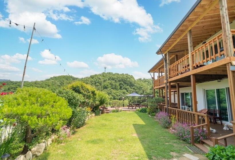 Gapyeong Art Pension