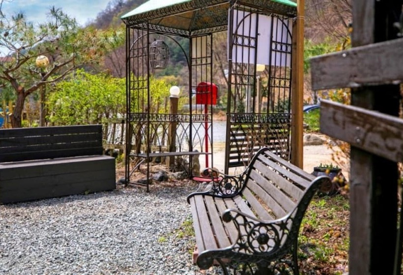 Gapyeong Attirance Pension