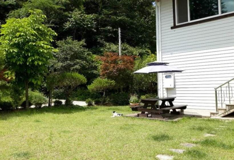 Gapyeong Kkottteul Pension
