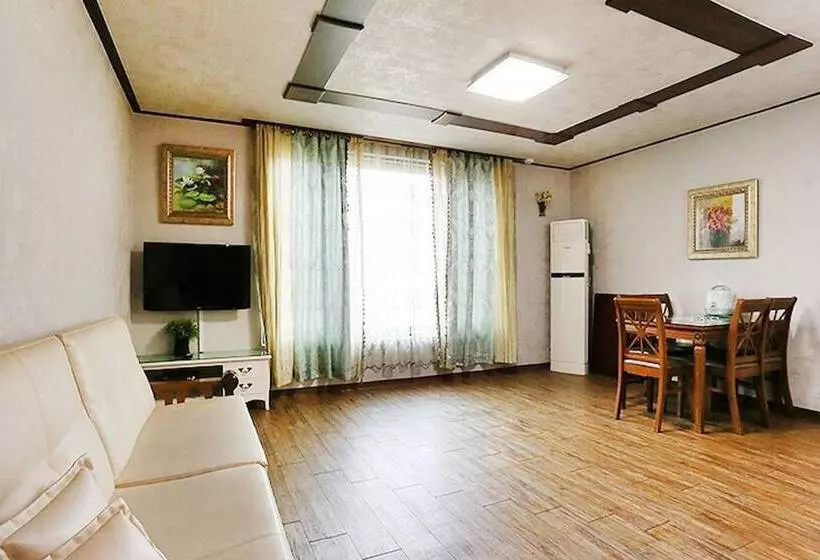 Gapyeong Kkottteul Pension