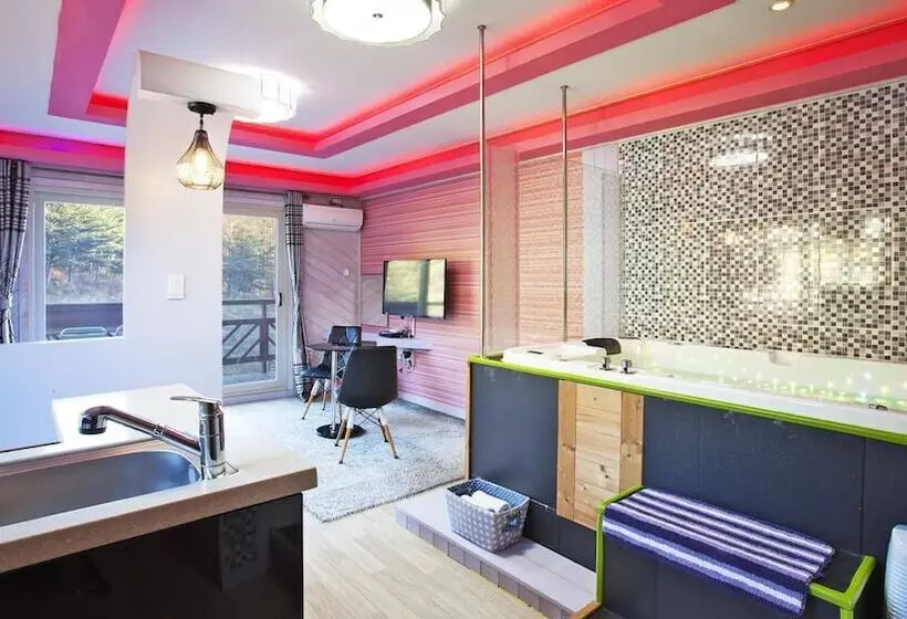 Gapyeong Kumedaehwa Pension