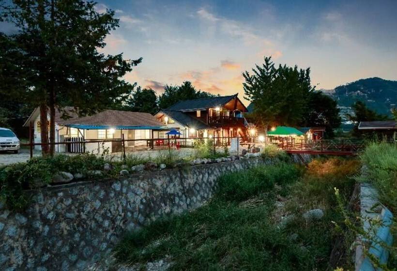 Gapyeong 5 Star Pension