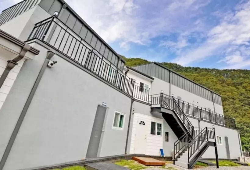 Gapyeong Secret Moon Pension