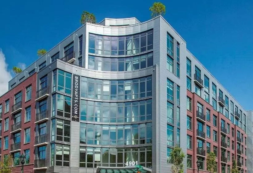 Global Luxury Suites At Bethesda Metro