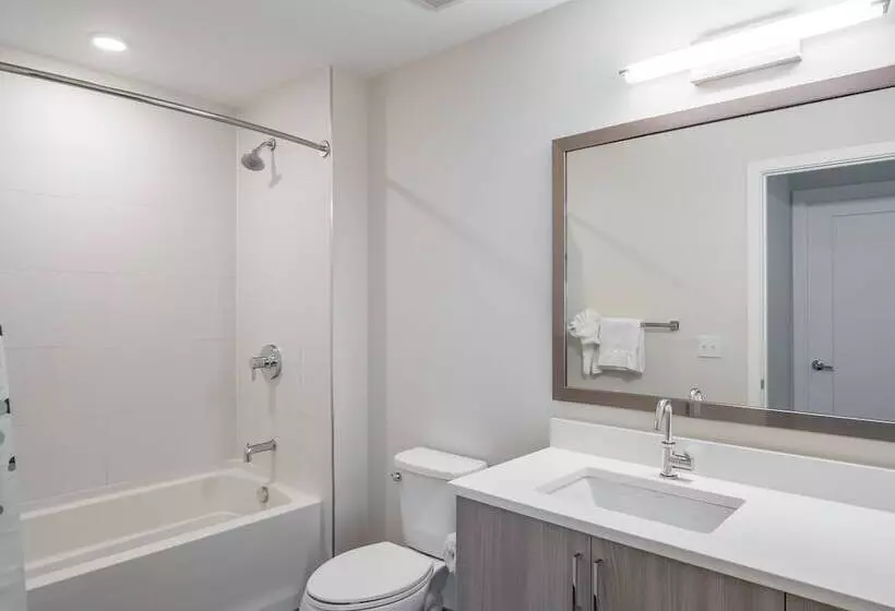 Global Luxury Suites At Bethesda Metro