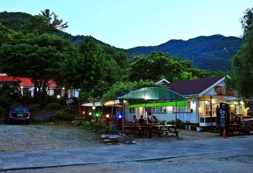 Goesan Geumseong Pension