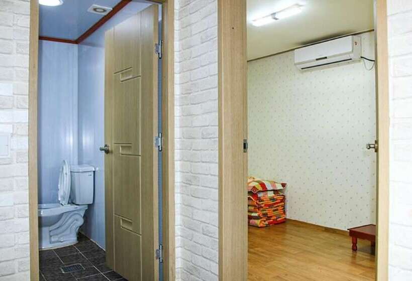 Goesan Geumseong Pension