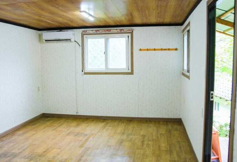 Goesan Geumseong Pension