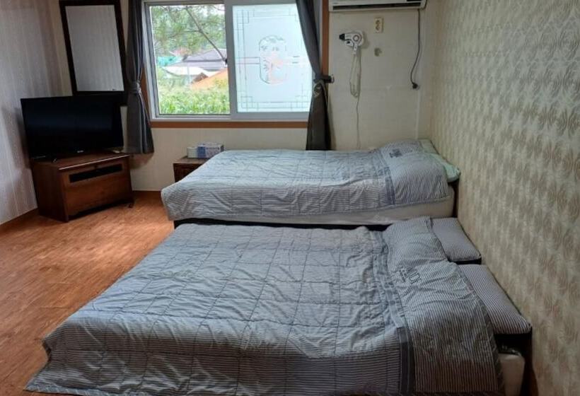 Goesan Hwayang Gyegok Gangaae Pension