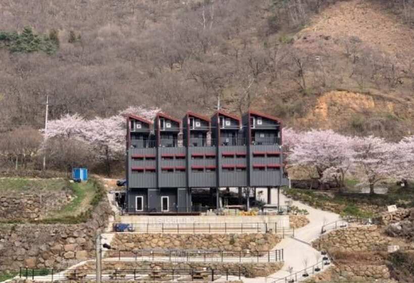 Gurye Jirisan Rosinante House Pension